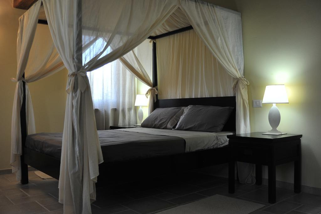 Agriturismo Paradiso 44 أسيسي الغرفة الصورة